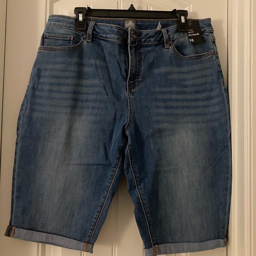 NY&Co Curvy Bermuda Jean Shorts